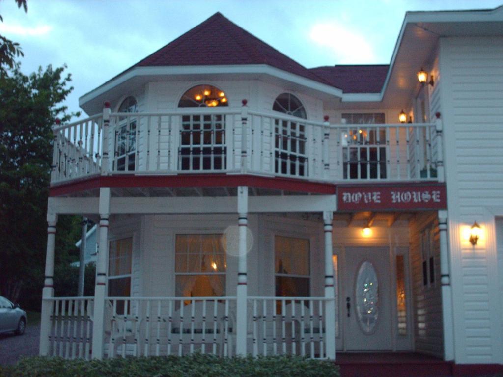 Dove House Bed & Breakfast Harbourside Норт-Сідней Екстер'єр фото